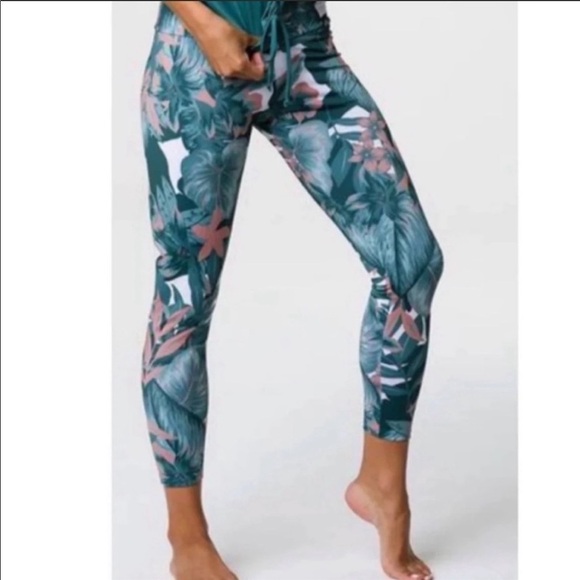 (NWT) ONZIE High Basic Midi Legging & Bridge Bra - Picture 4 of 8